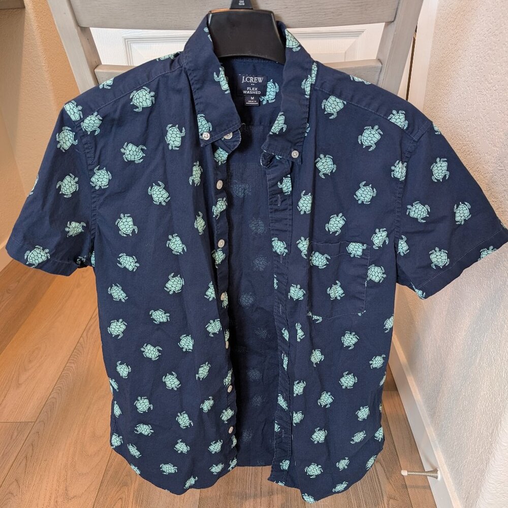 Turtle Print Button Down Shirt - Men's Size M